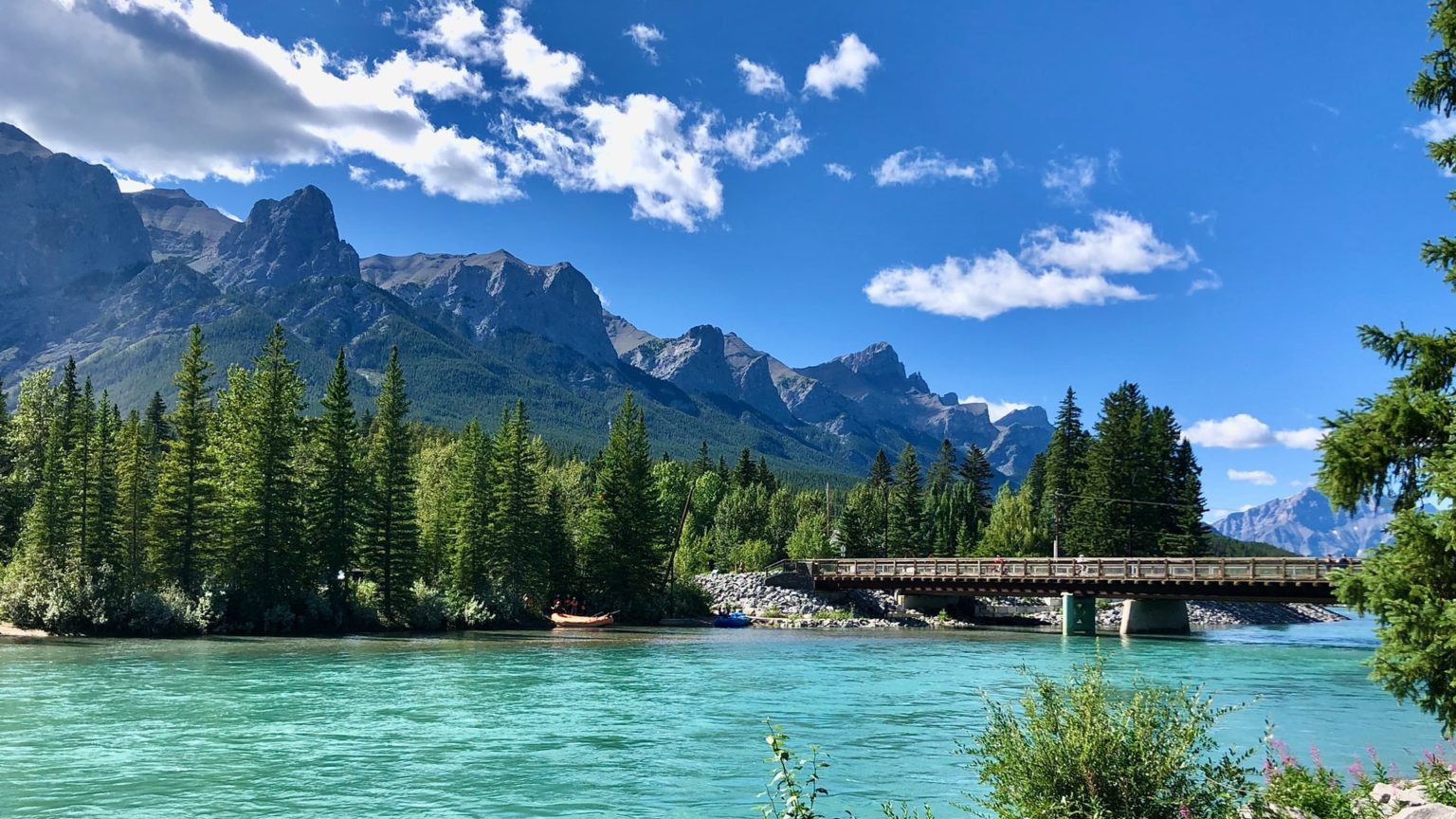 Canmore - The Underestimated Town - Banff National Park