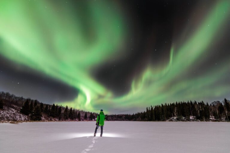 Northern Lights In Canada - Discover in Banff National Park