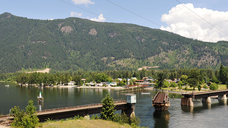 Sicamous railway bridge